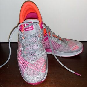 Women's Training Shoes - Gray and Pink